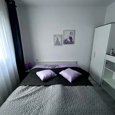 Apartment Lavender